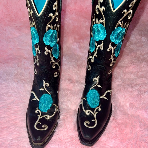 LADIES ARIAT BLACK SNIP TOE WESTERN BOOTS SIZE 9 - Picture 4 of 13